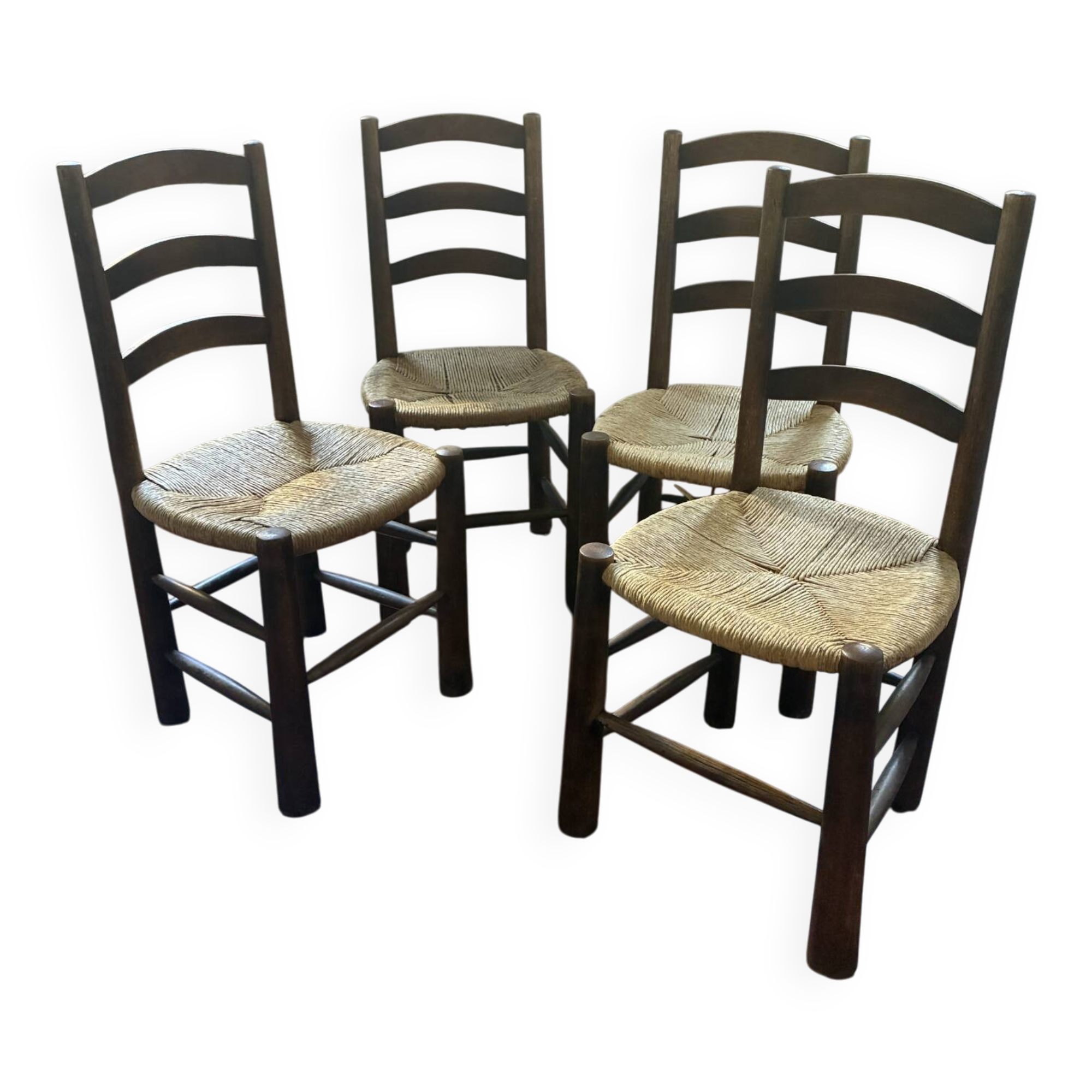 4 chairs assigned to Georges Robert