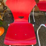 Véritables chaises d’école