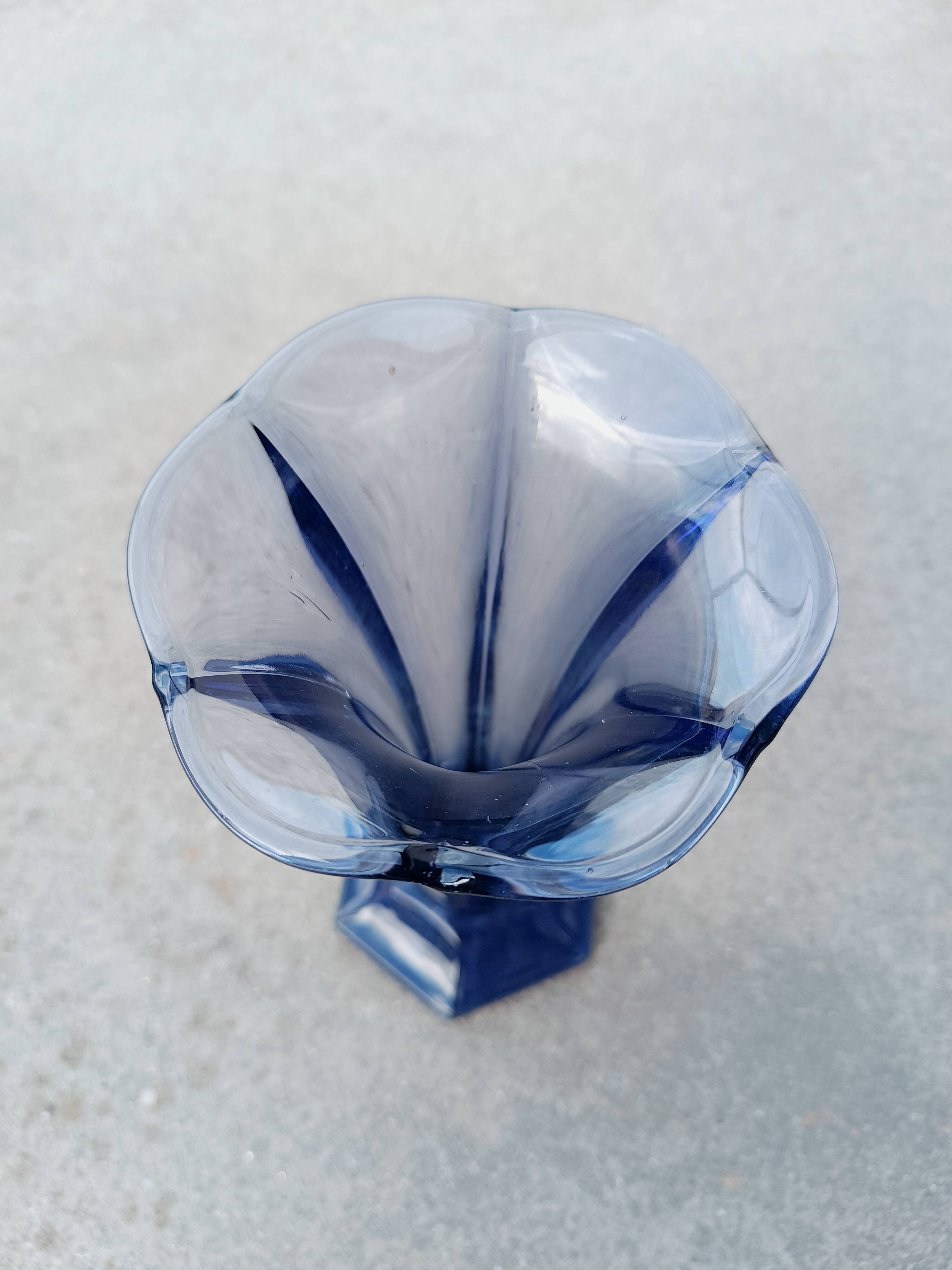 Val Saint Lambert blue art deco vase