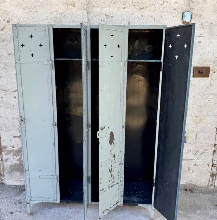 Old metal locker with 4 doors