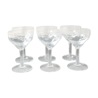 Lot 6 art décor champagne glasses, 1920s. chiseled ears of wheat/transverse lines motifs