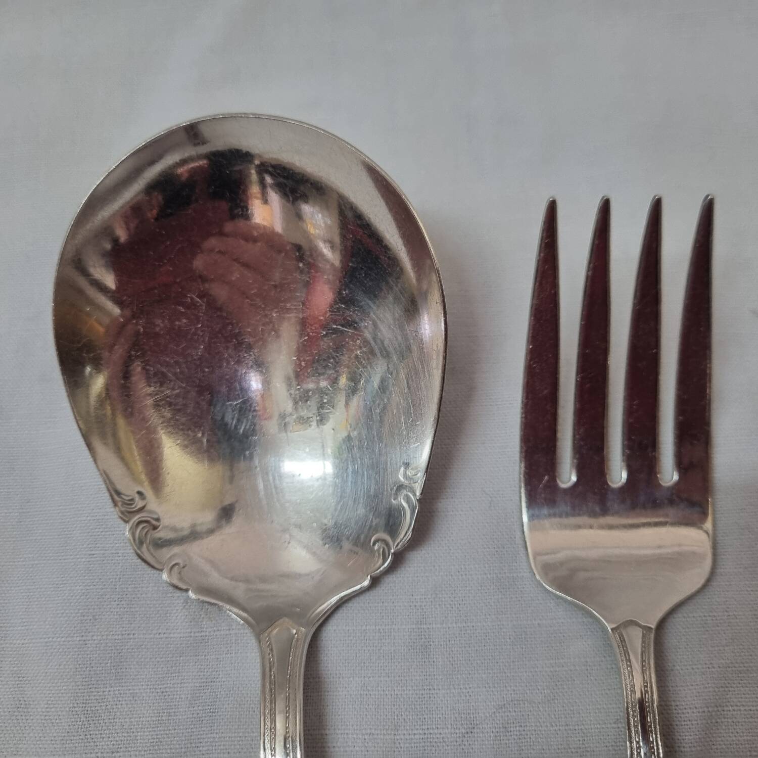 Fish cutlery English goldsmithery