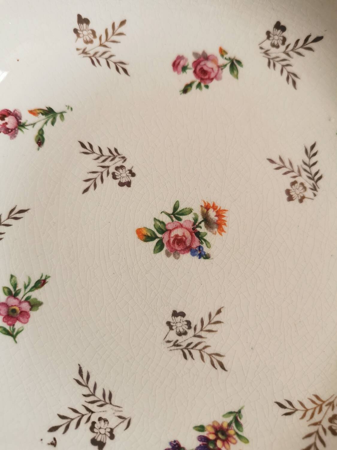 Vintage soup plates L'Amandinoise Pompadour