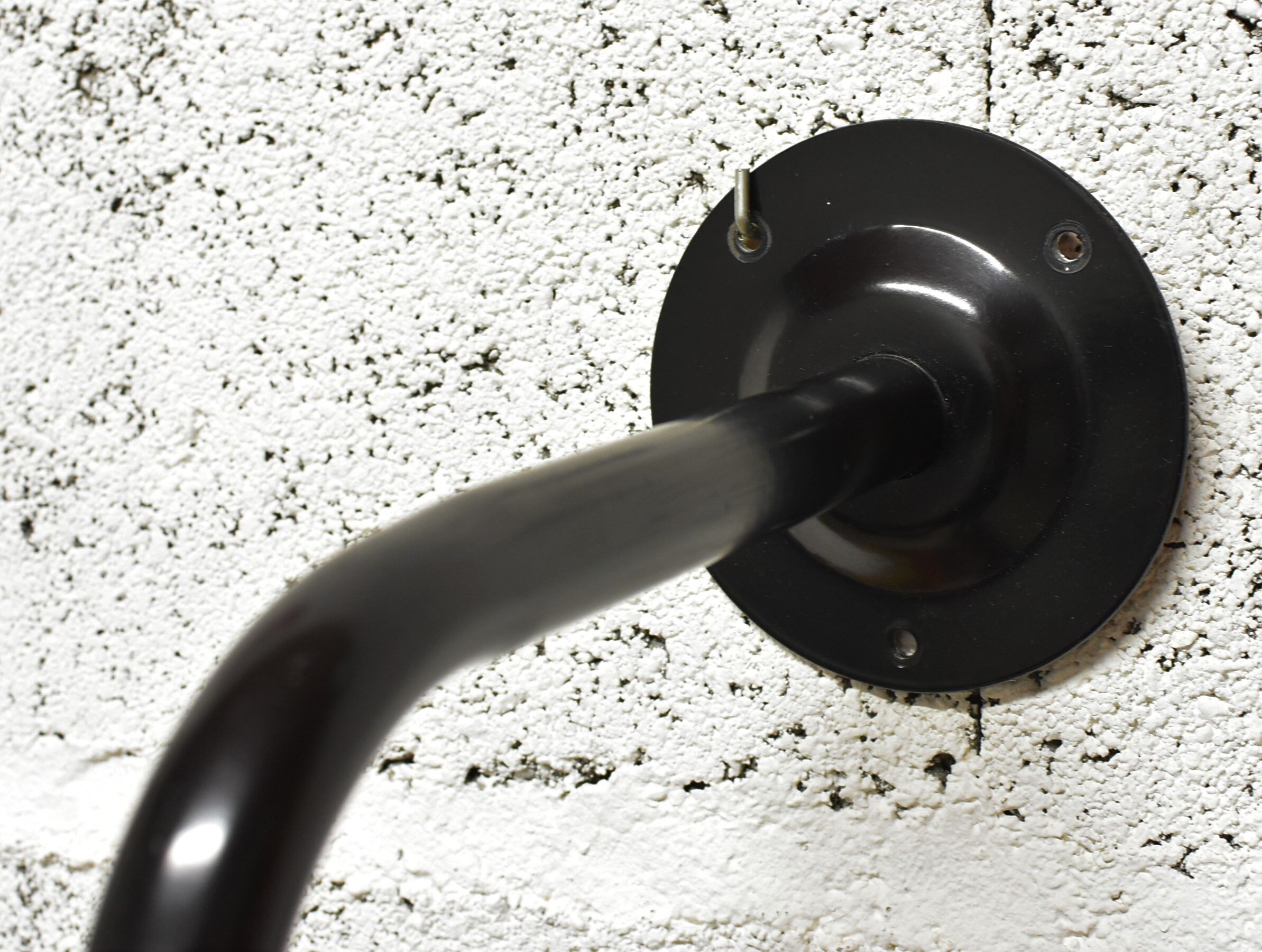 Black sputnik coat rack