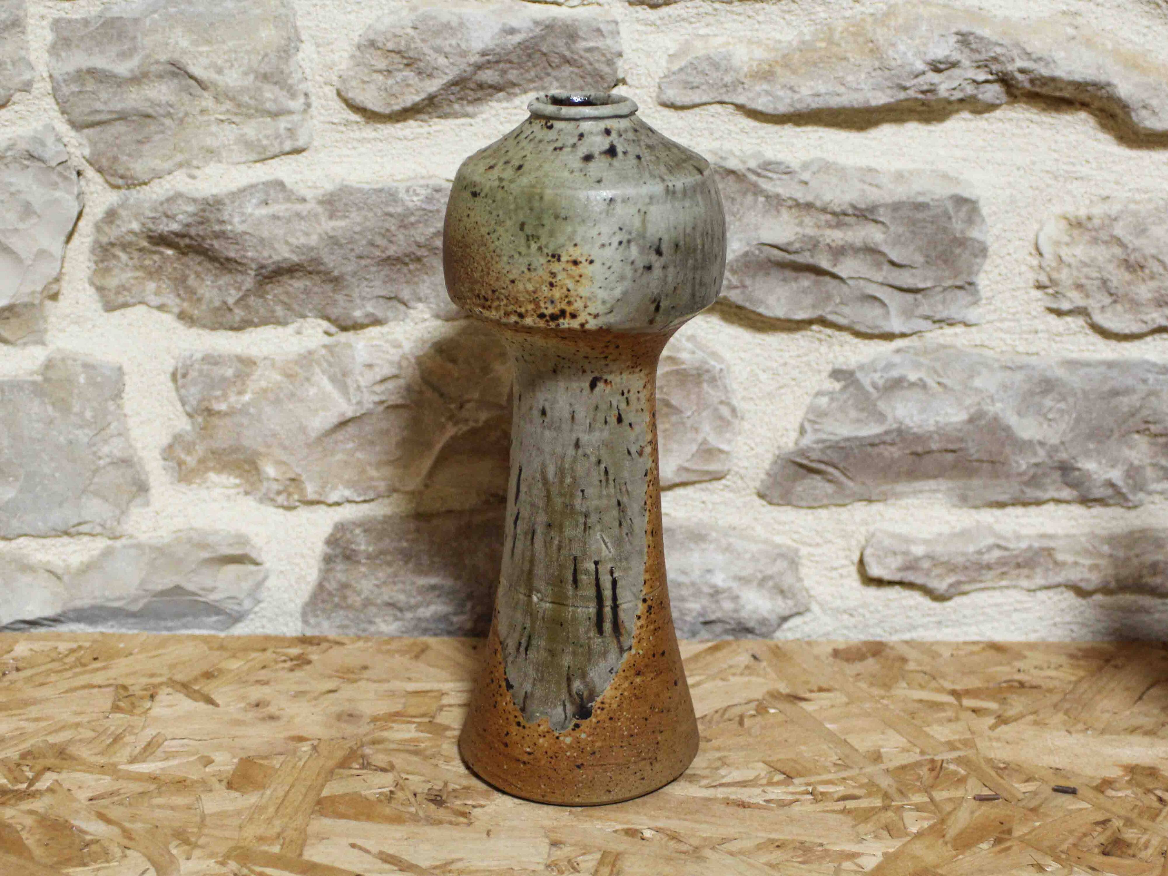 Partially glazed stoneware vase by François Gueneau