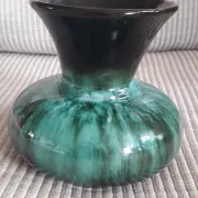 Vintage vase signed BMP Canada