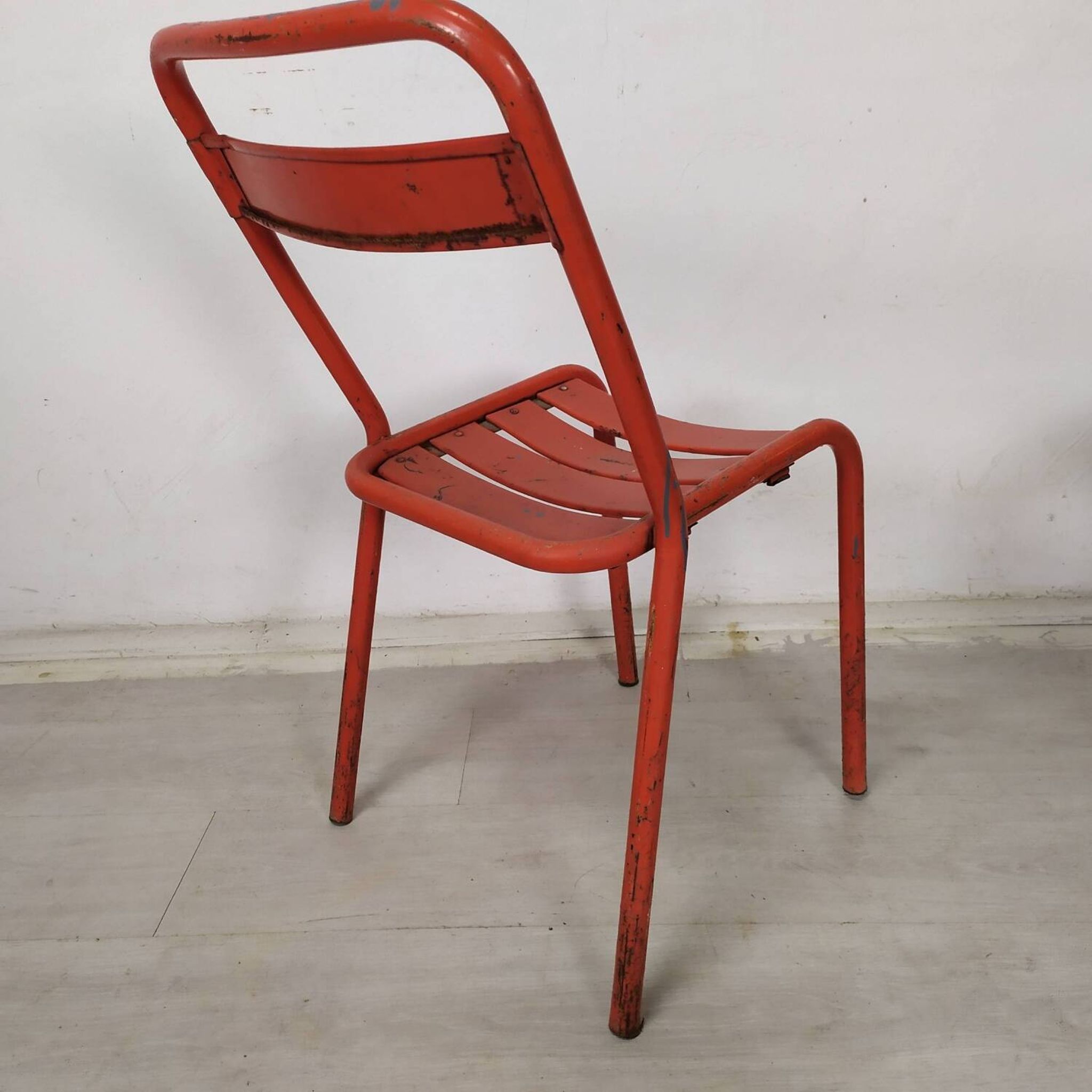 4 tolix metal bistro chairs