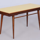 Table basse, plateau pivotant, hêtre, Umakart, Tchéquie, années 1950