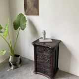 Commode XIXème pin noirci sculpté