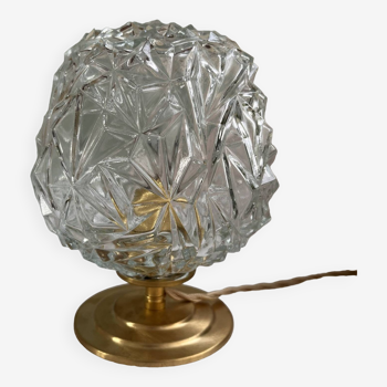 Lampe à poser vintage en verre ciselé pointe de diamant
