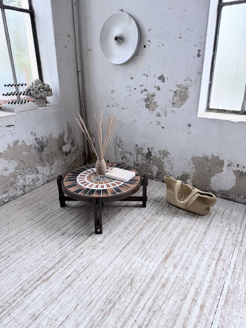 Round coffee table Roger Capron herbarium terracotta