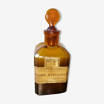 Old pharmacy bottle eucalyptus essence