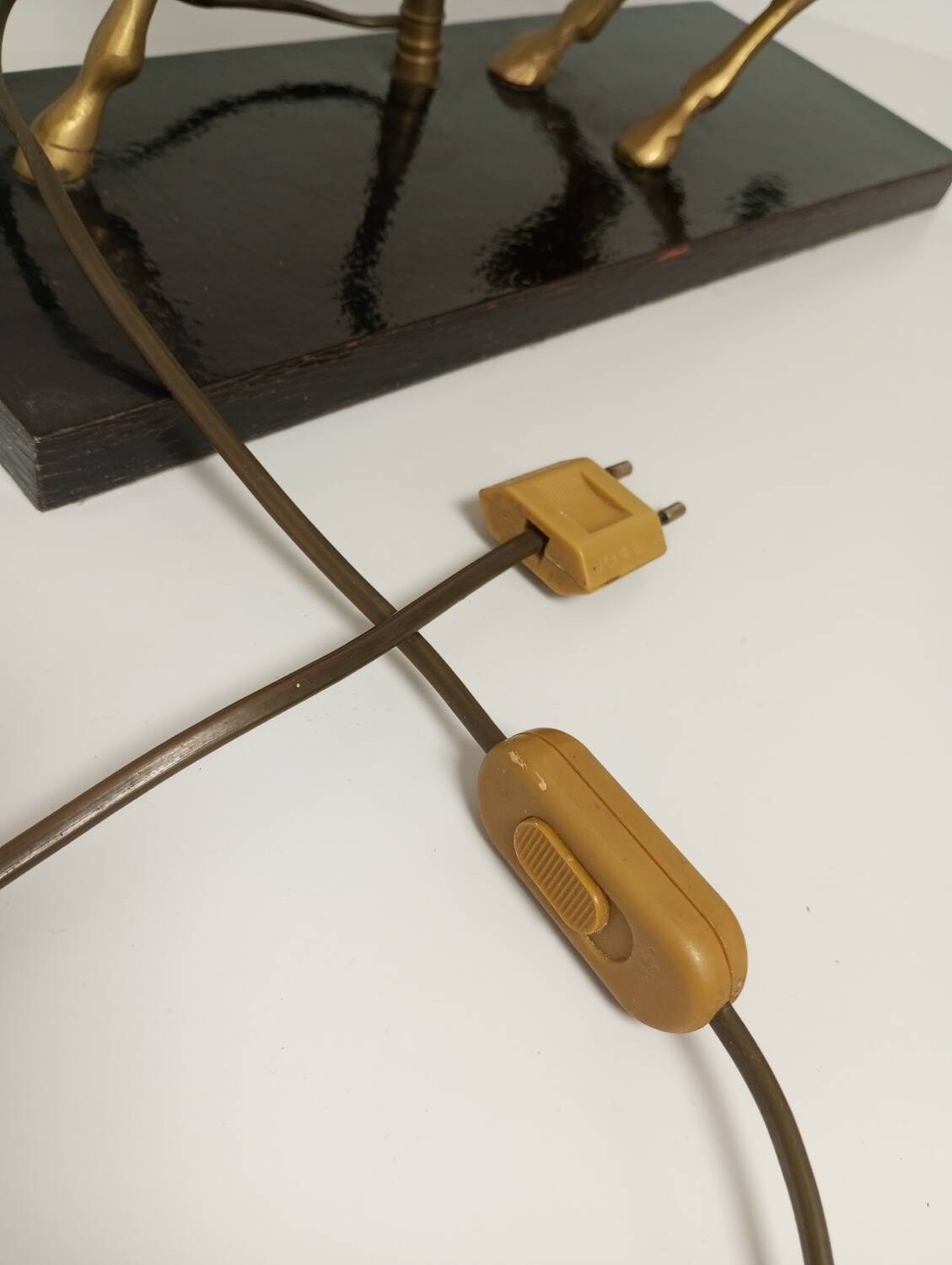 Table lamp Horse in gilded brass