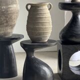 Sexy Neck - Solid wood side table (monoxyle) in organic shape colour