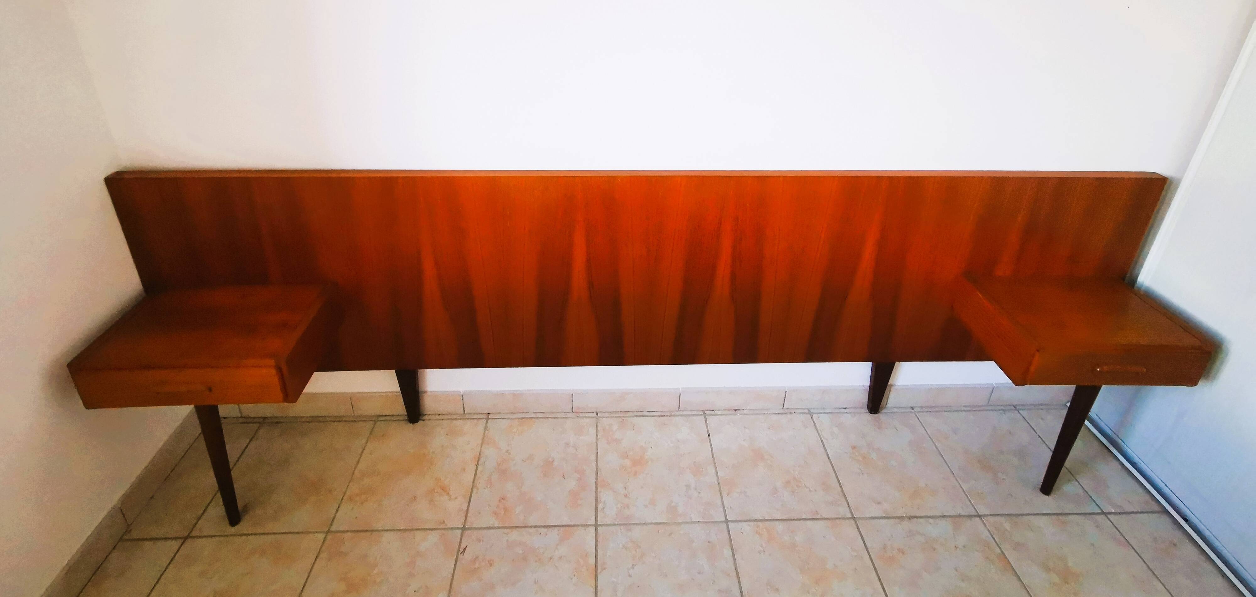 Scandinavian teak headboard – 1960s – Integrated bedside tables