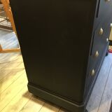 Old oak chest of drawers