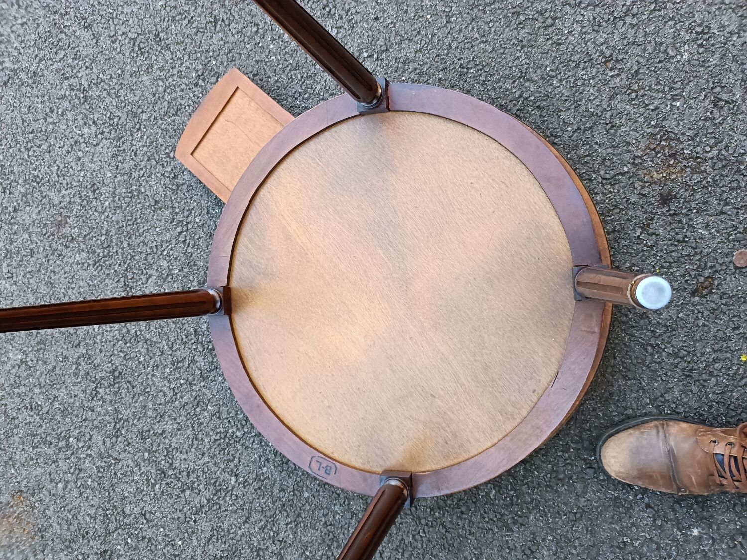 Table bouillotte style Louis XVI marble top