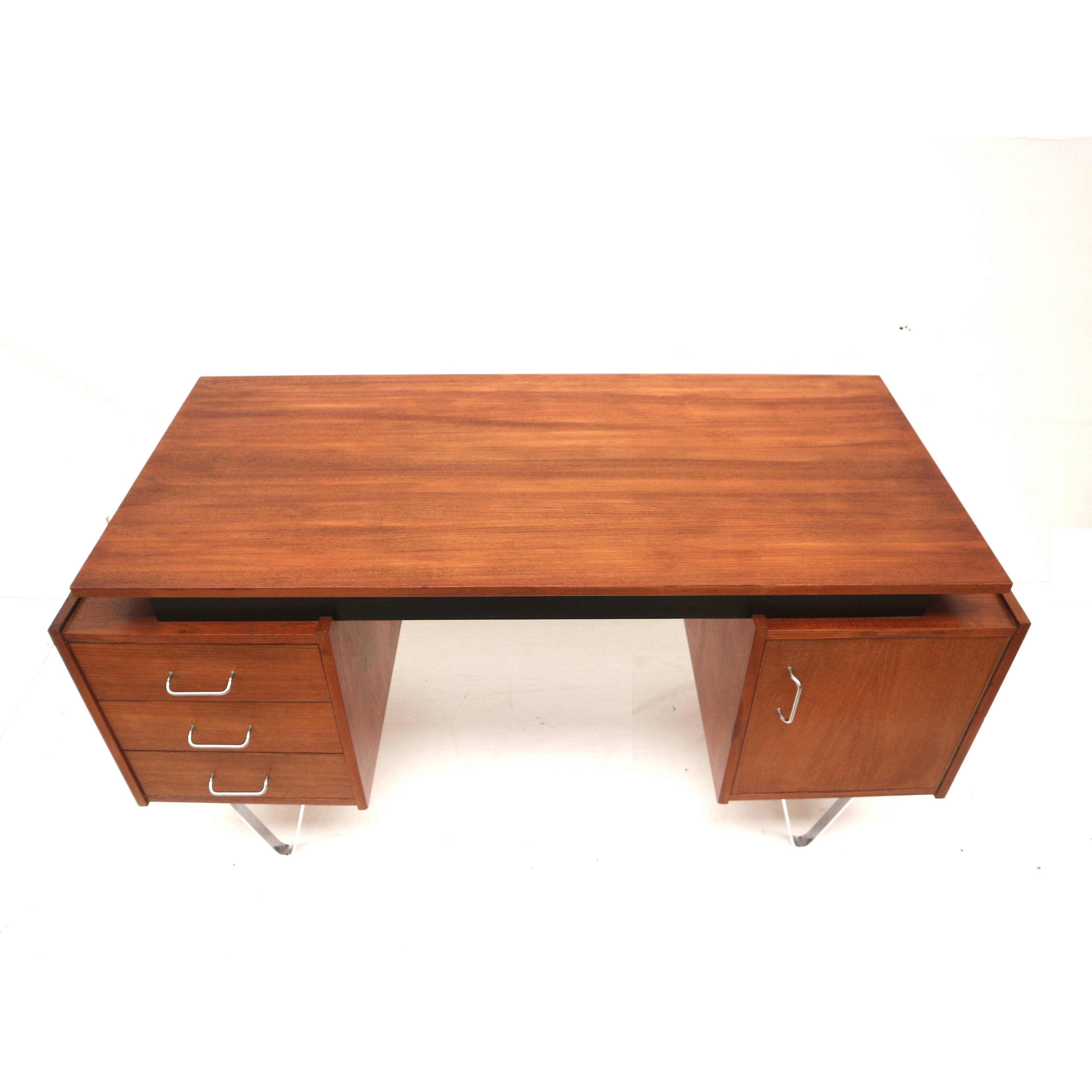 Vintage desk made by Tijsseling Nijkerk in the 60s