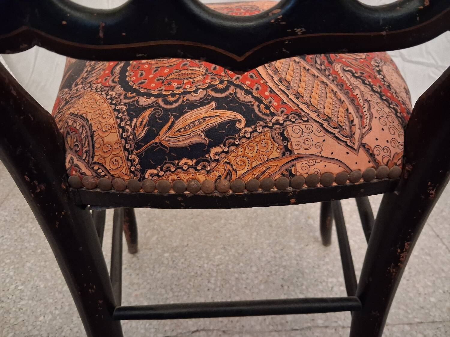 Chaise Napoléon III en bois noirci