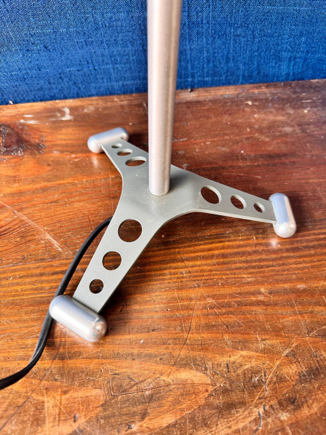 Space Age Desk Lamp — Frédéric Sofia for WOMBAT