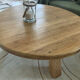 Table basse tripode vintage en bois massif