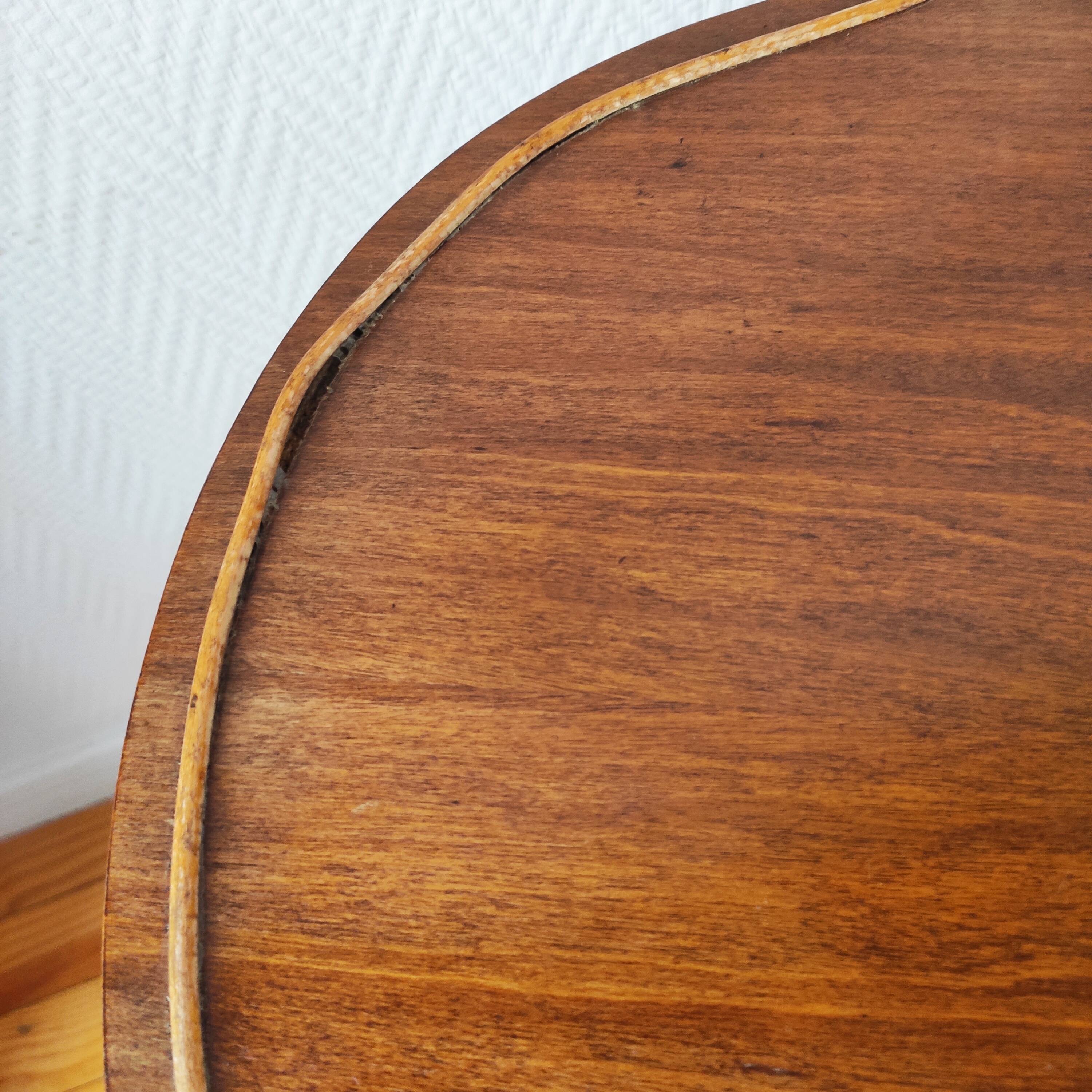 Trolley on wheels service trolley