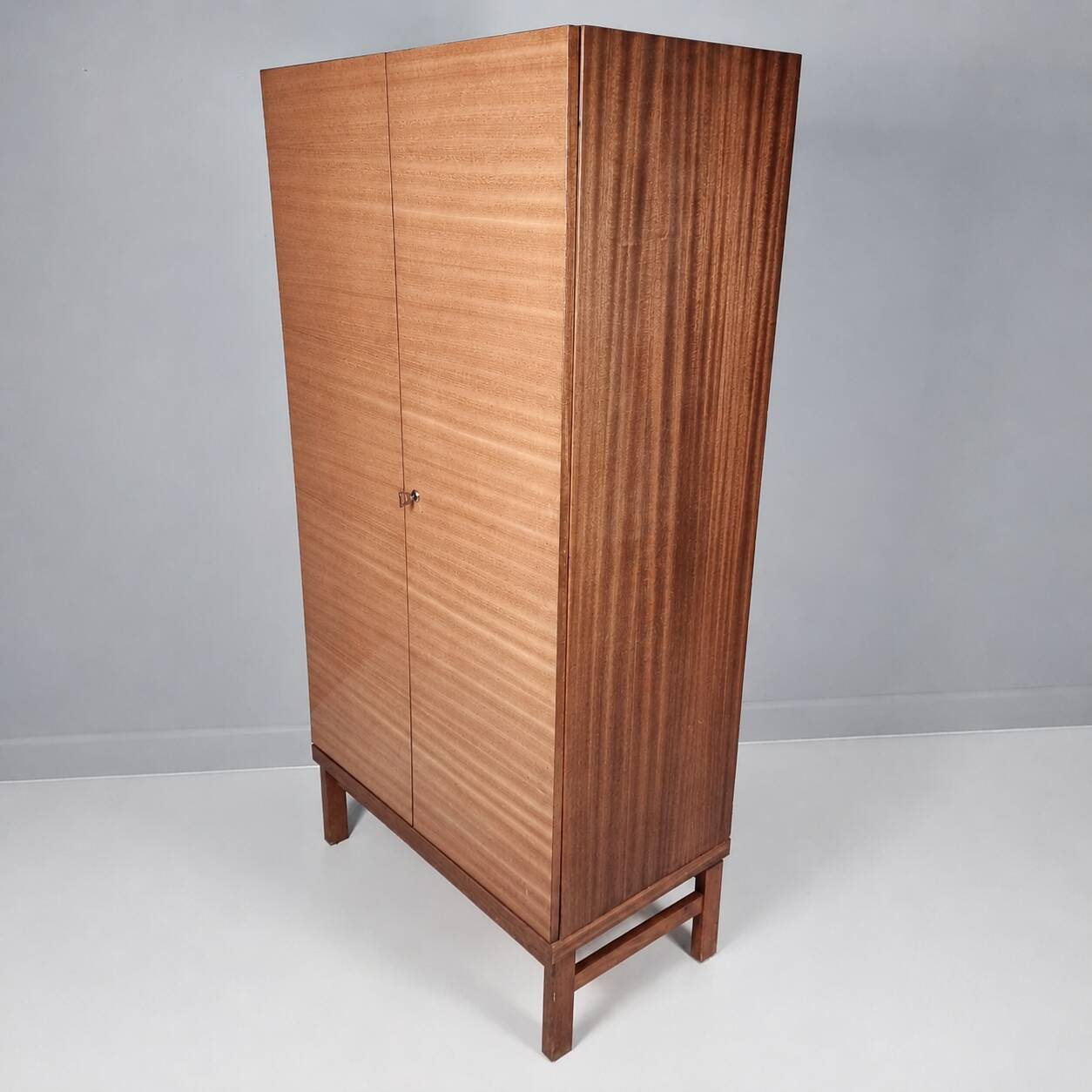 Vintage Wardrobe in Beech, 1970s