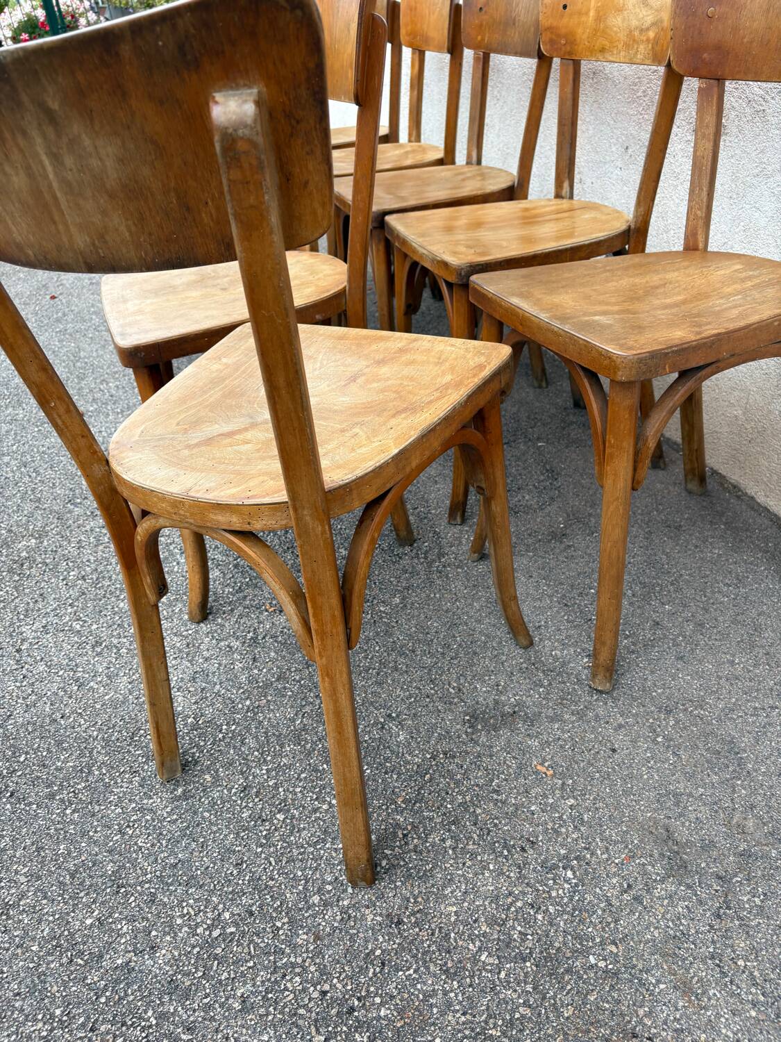 Set de 10 chaises bistrot baumann