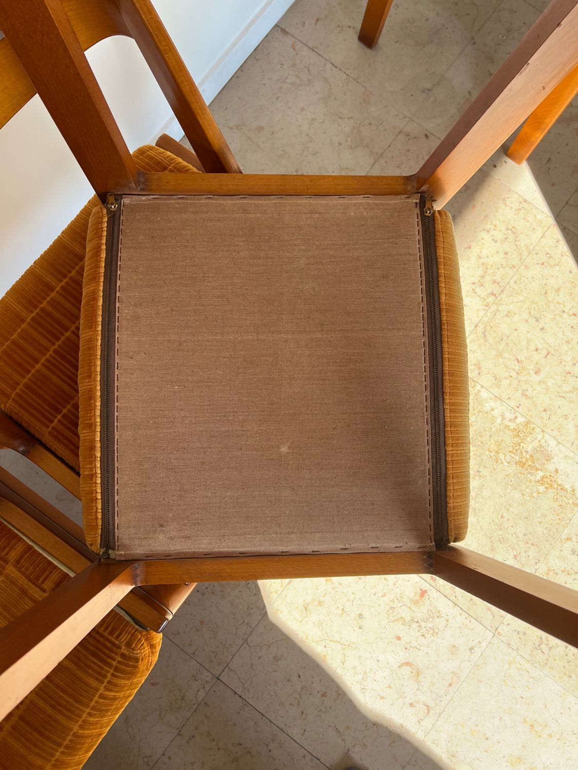 Set of 5 scandinavian chairs vintage teak and orange 70s