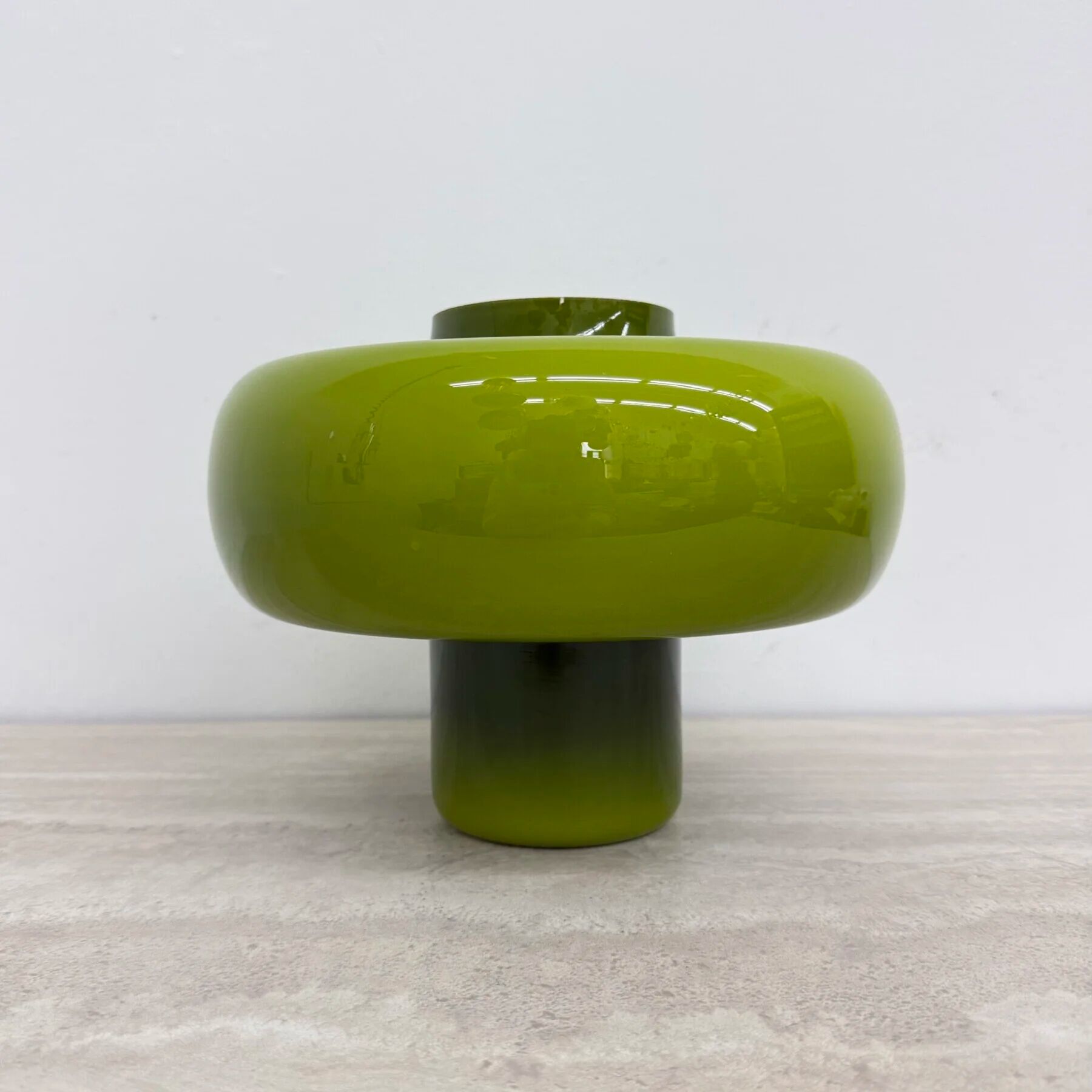 Mid-century design green glass Swedish table lamp, 1970s