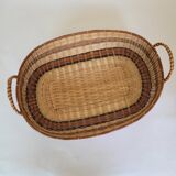 Oval basket with handles