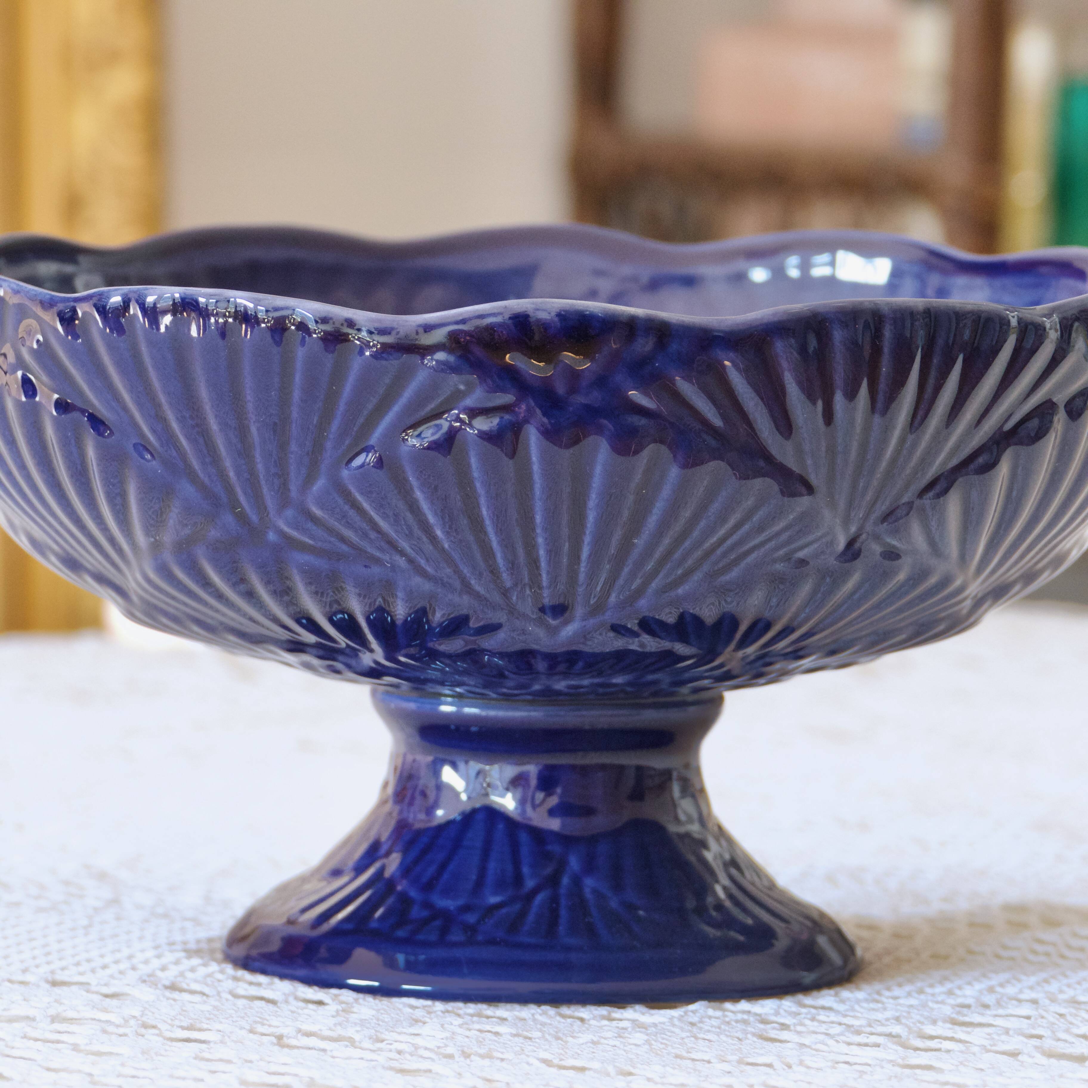 Coupe à fruits ancienne en céramique bleue