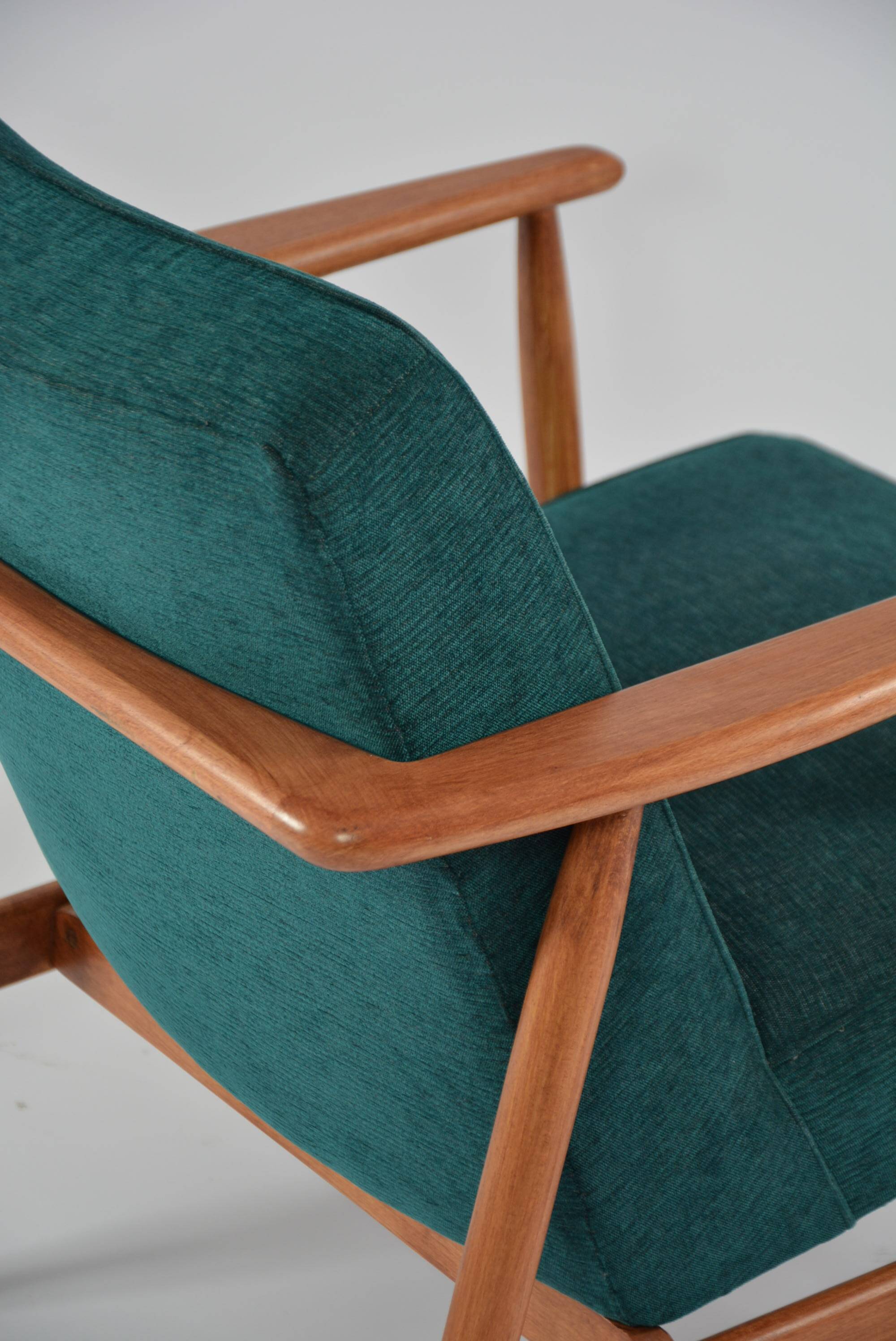 Duck green armchair