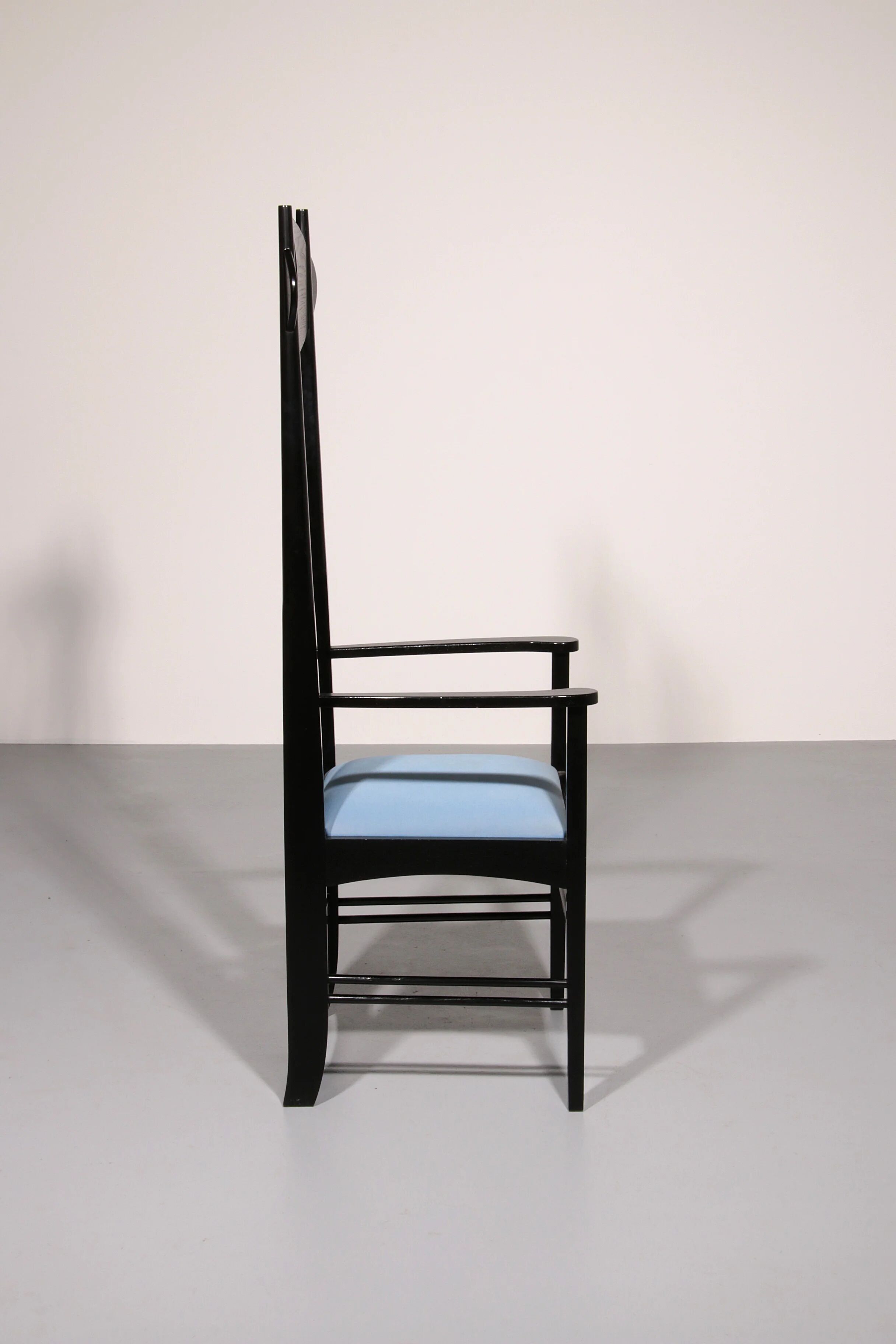 Charles Rennie Mackintosh high back chair Italy