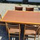 Table en teck formica + 10 chaises style scandinave vintage