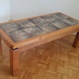 Ceramic coffee table