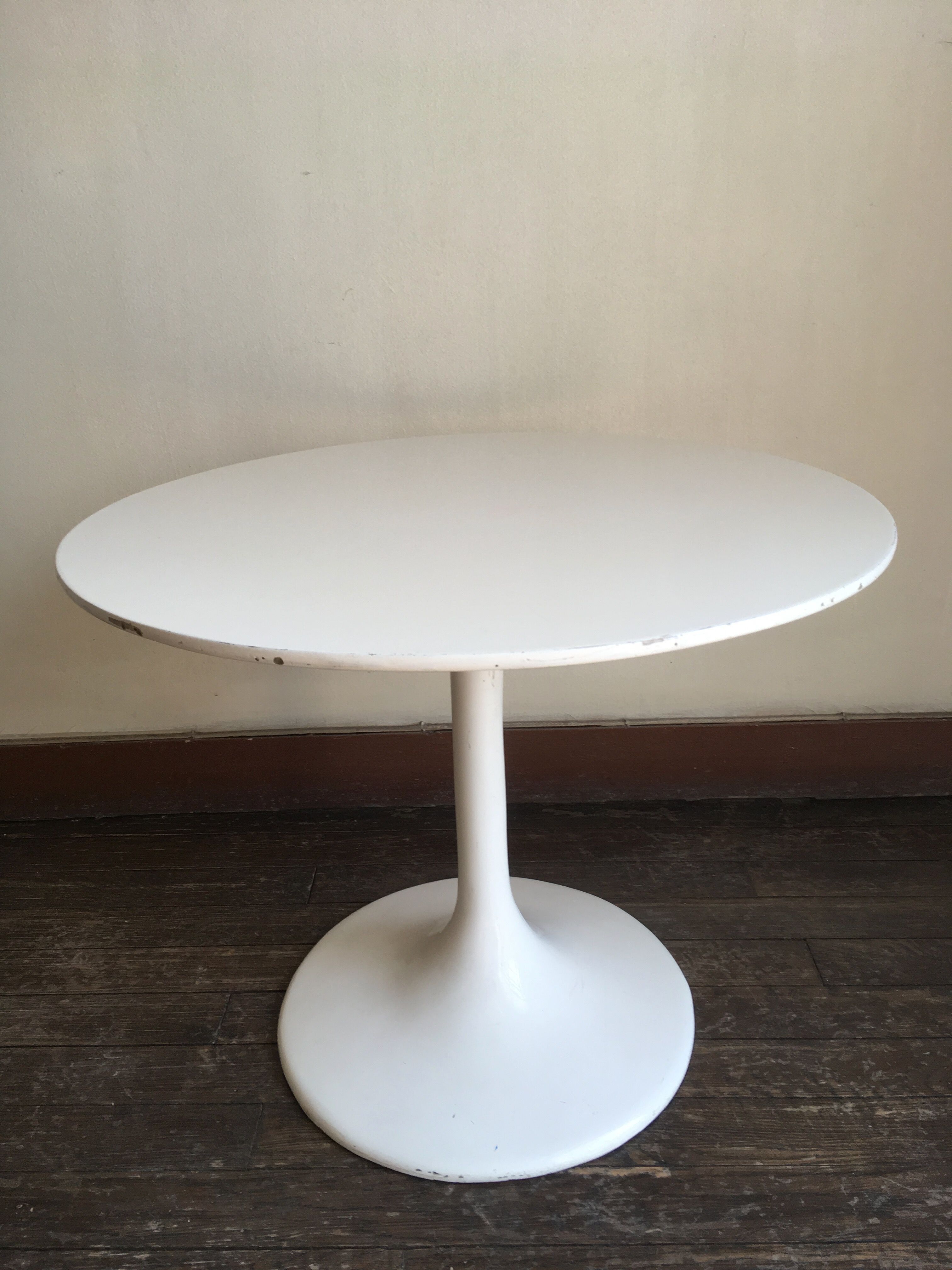 Tulip foot side table 1970