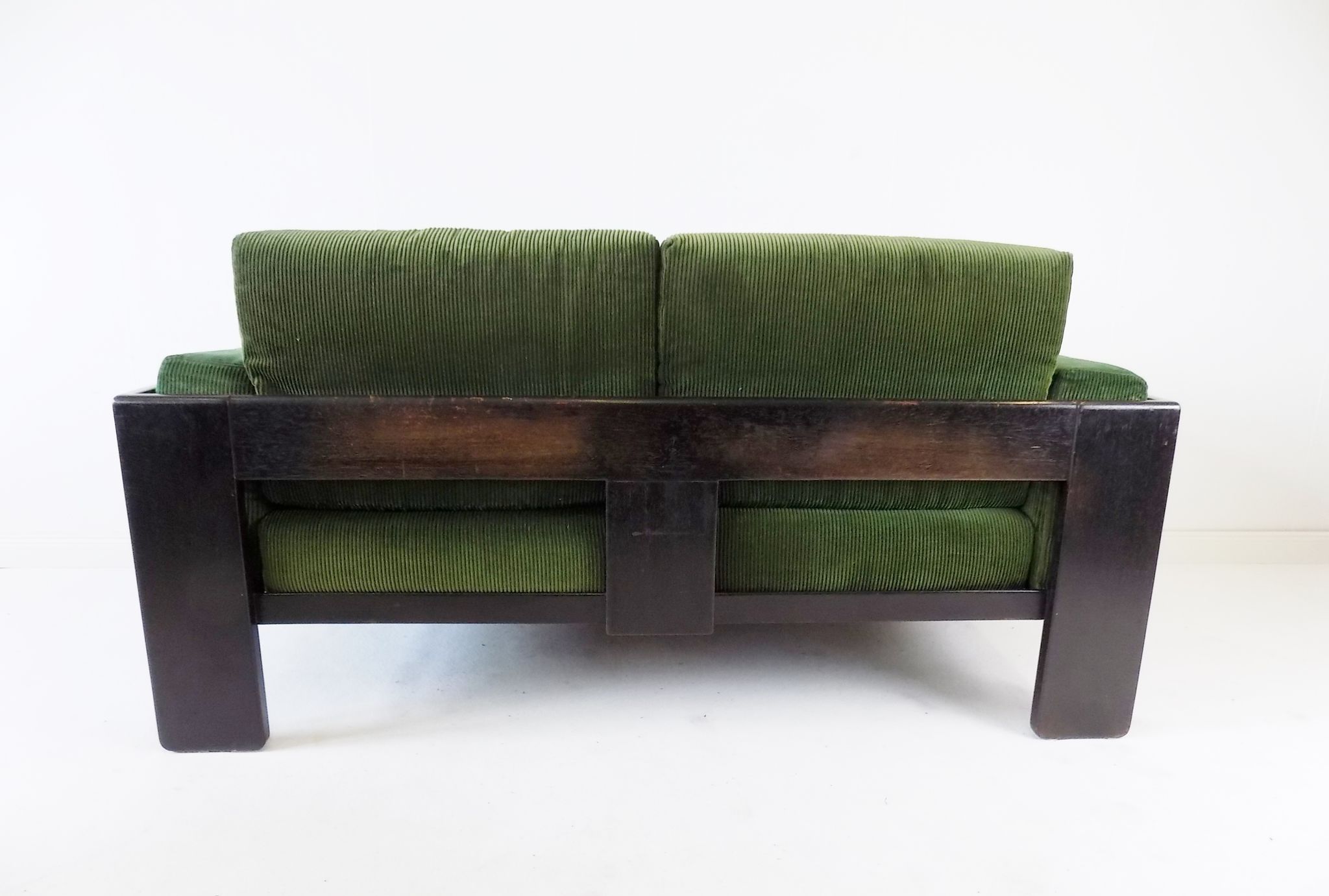 Bastiano 2 seater cord sofa by Afra & Tobia Scarpa, Gavina / Knoll