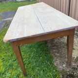 Farm table
