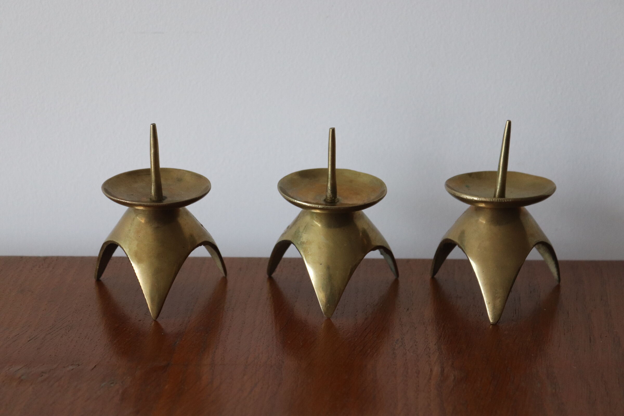 Set de 3 bougeoirs en laiton
