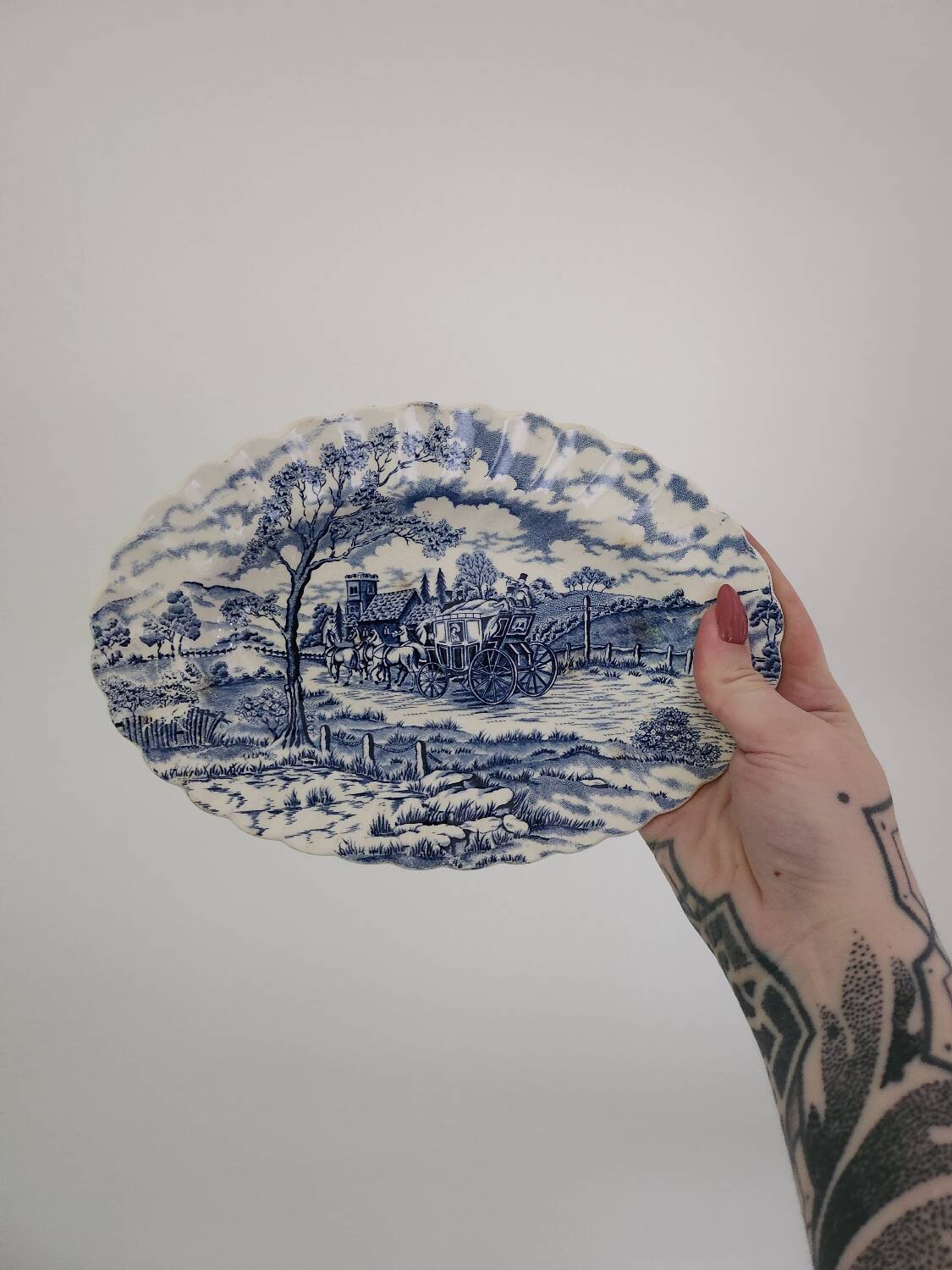 Myott "Royal Mail" English earthenware emptying tray