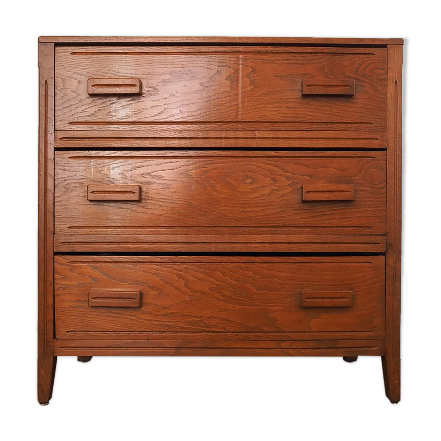 Commode en bois massif vintage