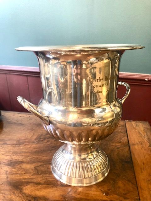 Champagne bucket