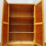 Vintage wardrobe 1950 feet compass