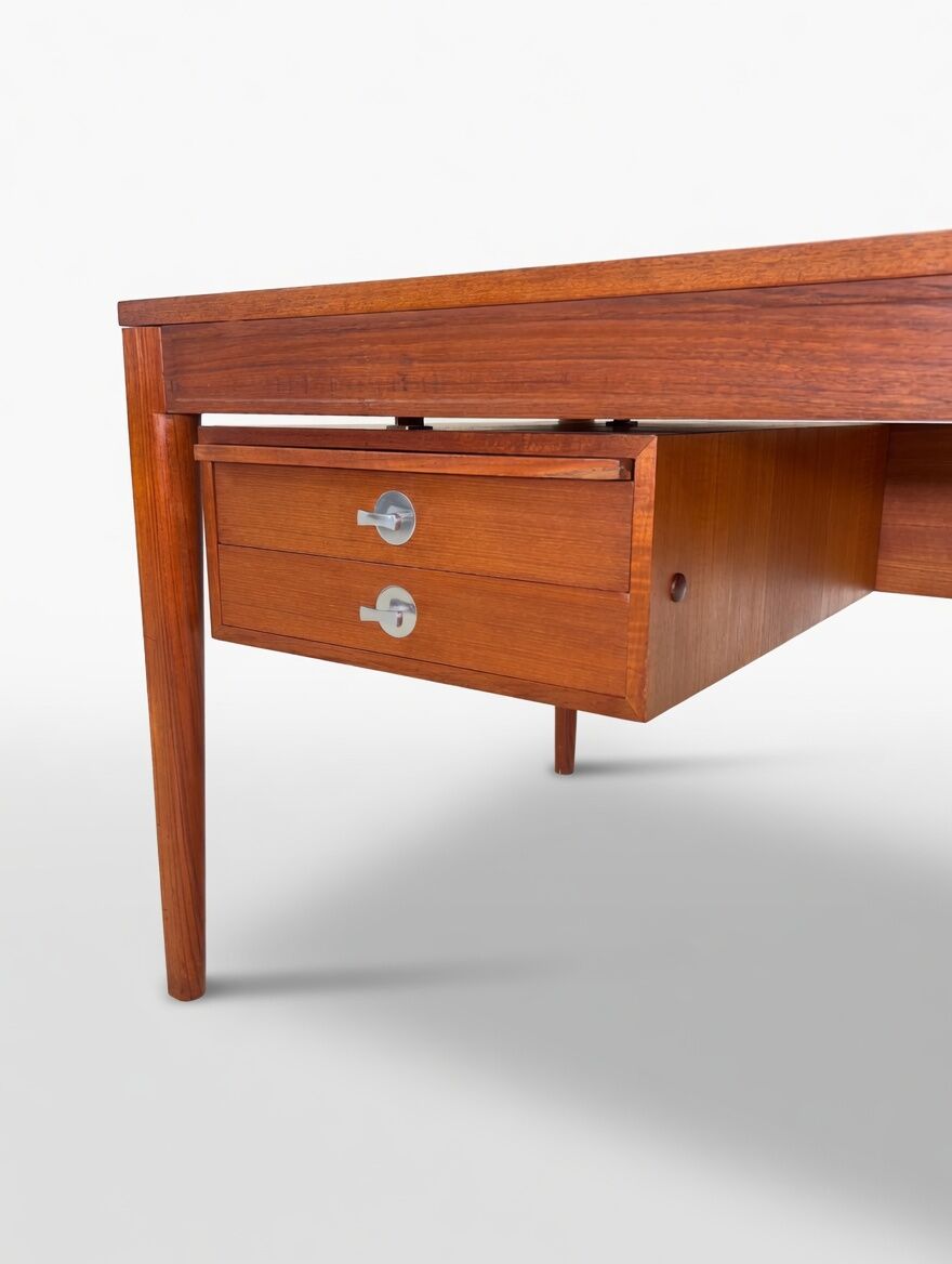 Diplomat Desk by Finn Juhl for France & Søn / France & Daverkos