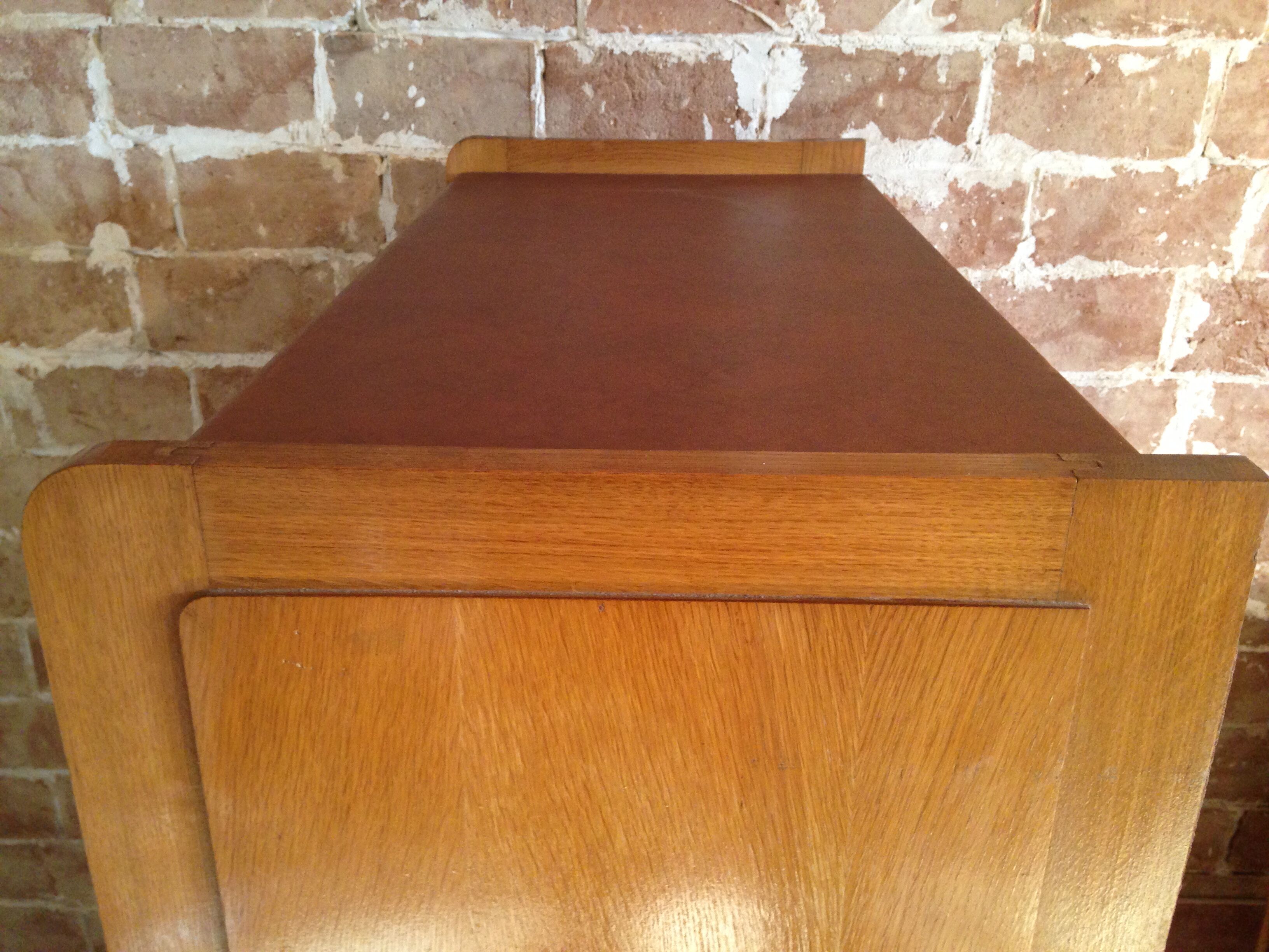 Furniture storage year 50 wood and skai has 16 compartments