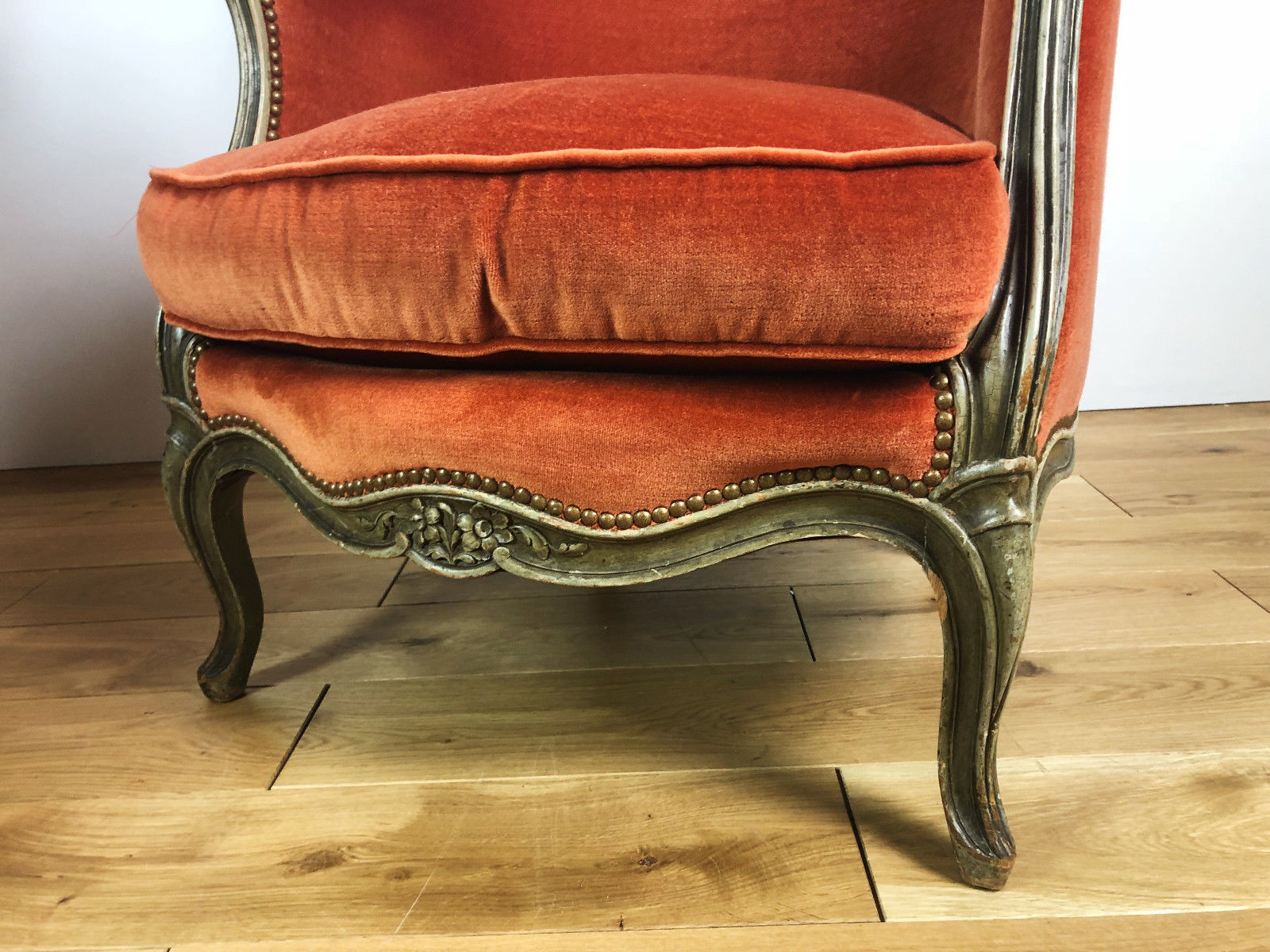 Set of wing chairs