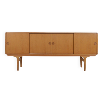 Danish minimalist sideboard in light oak, 1960s