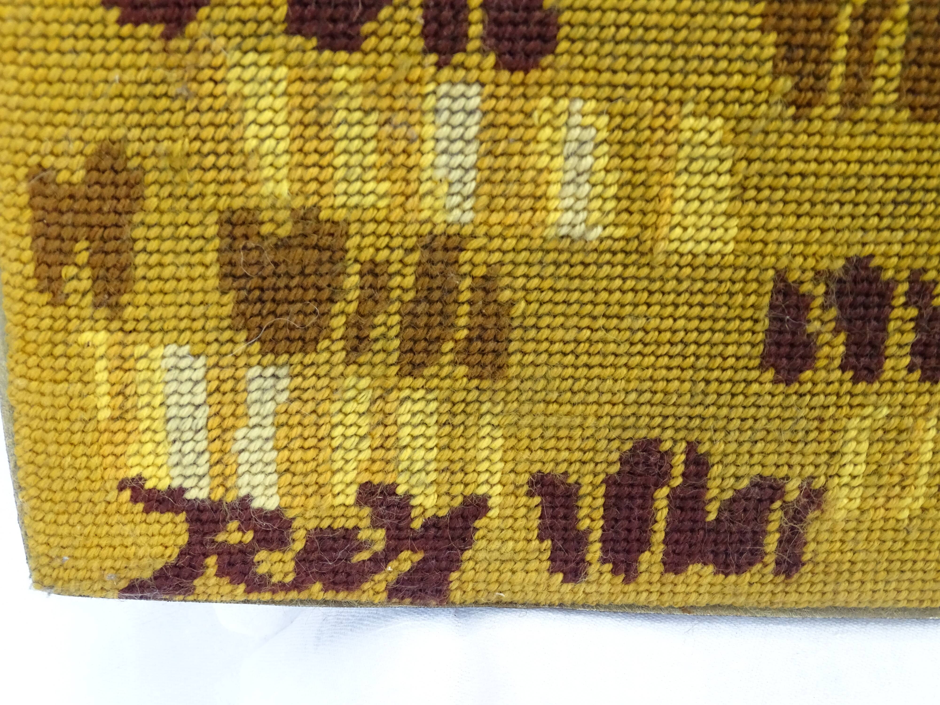 Wall tapestry "the rooster under the bouquet of wheat" signed Rey, circa 1970