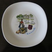 7 assiettes à fromage en haute porcelaine berry